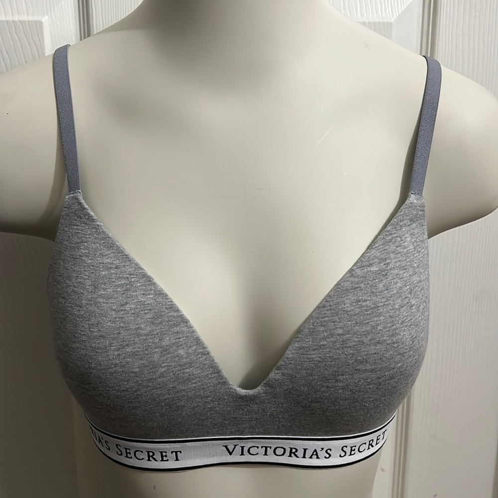 THE T-SHIRT Lightly-Lined Wireless Bra